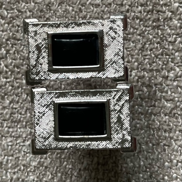 Swank 60’s/70’s Rectangular Silver Tone Black Onyx Cuff Links French Cuffs - Picture 2 of 7